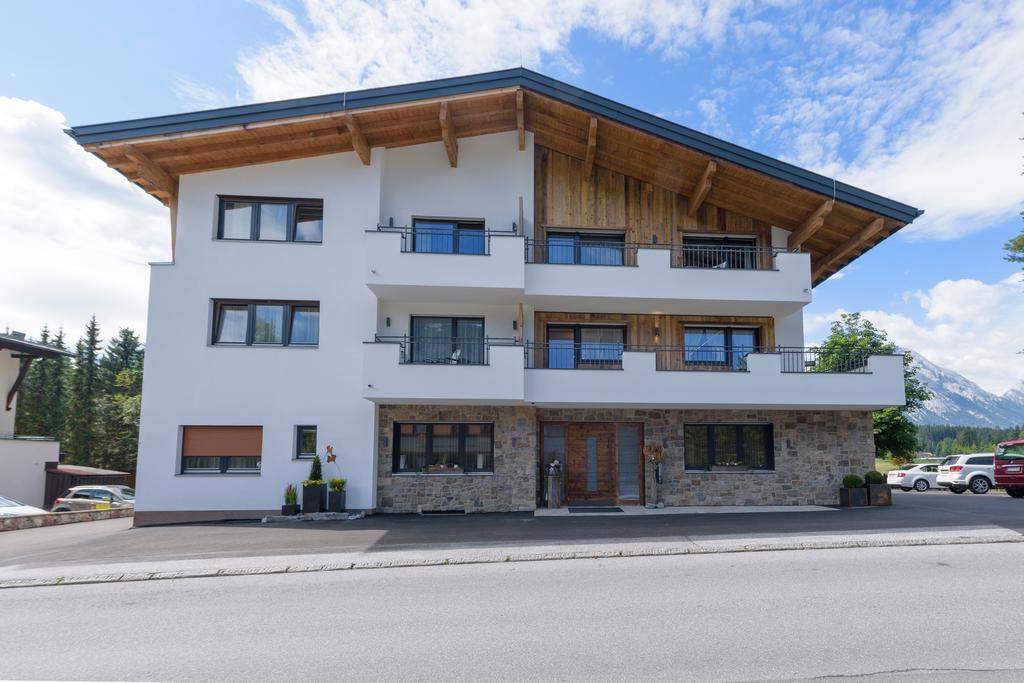 Aktiv Apartments 로이타쉬 외부 사진